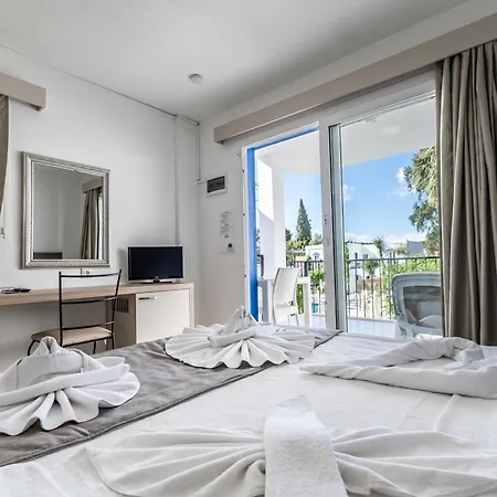 Paloma Family Club 4* Bitez