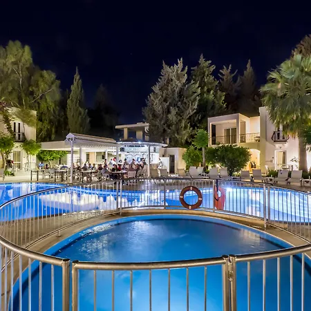 Paloma Family Club 4*