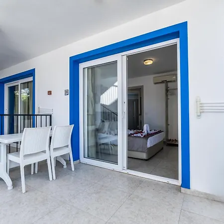 بالوما فاميلي كلوب فندق بيتيس