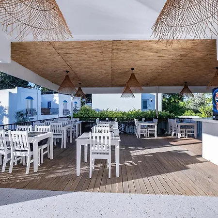 فندق بالوما فاميلي كلوب