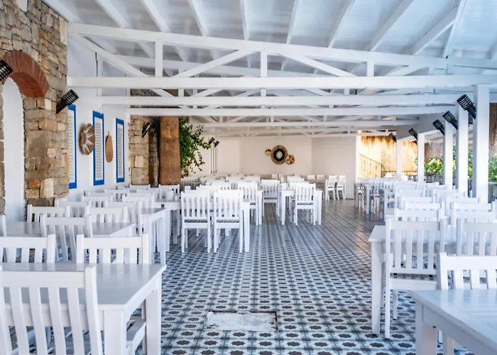 Paloma Family Club 4*