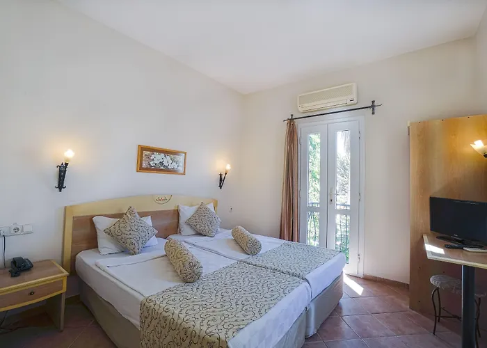 Paloma Family Club 4*